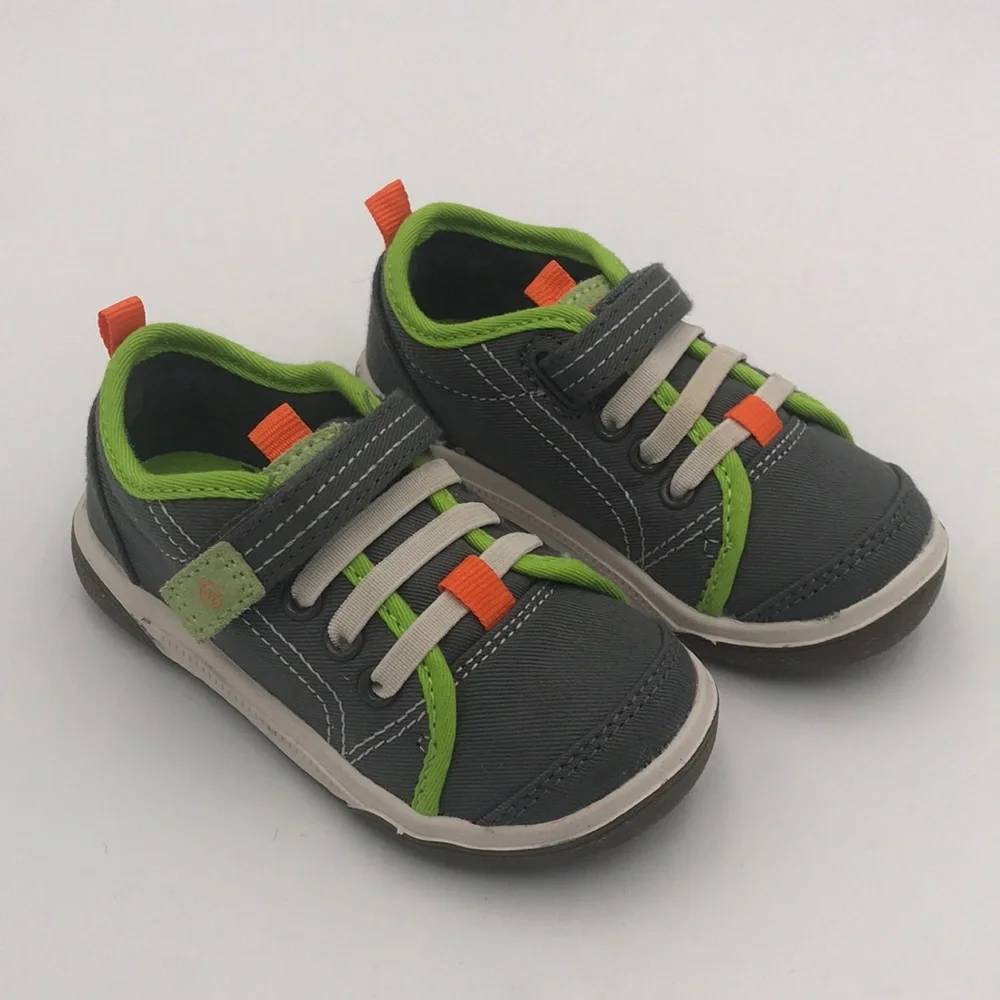 Stride Rite Dakota Sneakers (toddler size 6)